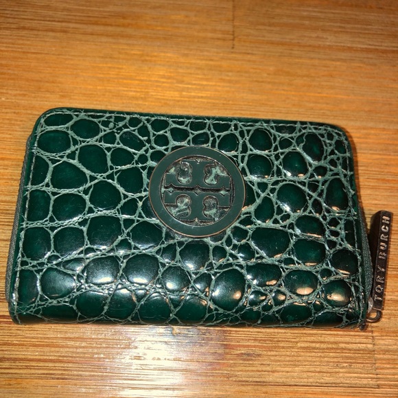 Beautiful Tory Burch Emerald Green Small Wallet - Picture 1 of 7